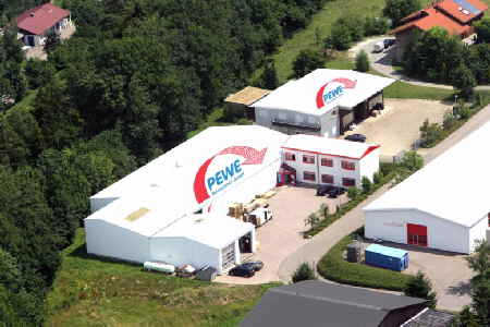 PEWE-Halle-mit Logo-klein20202